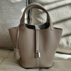 Gris Tourterelle Togo and Lilac Chèvre Picotin Style Bucket Bag Size 18